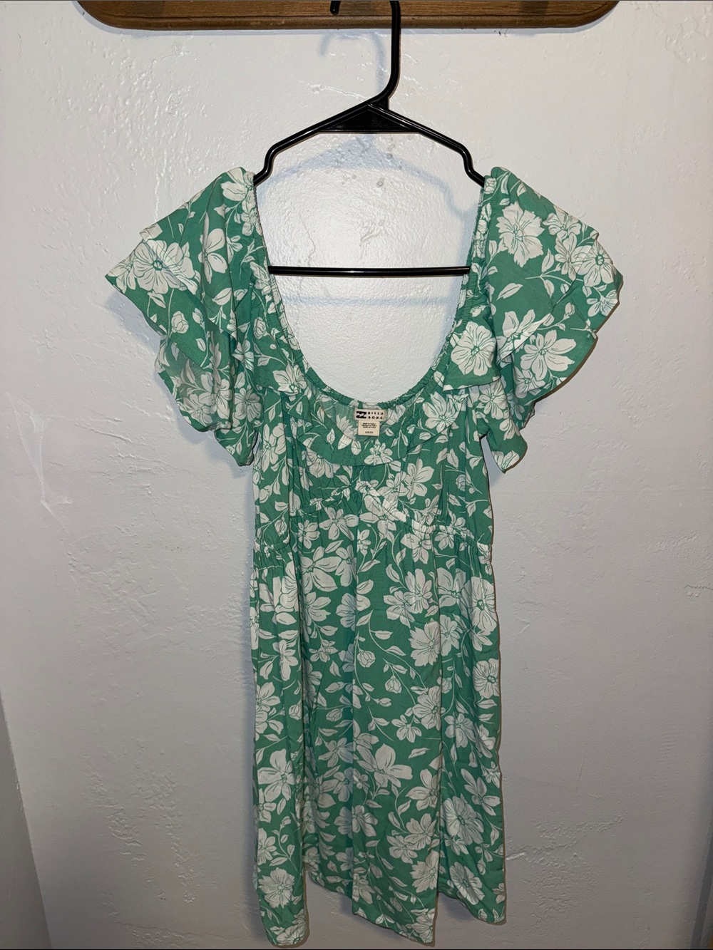 Billabong Mint Green Floral Mini Dress with White Print